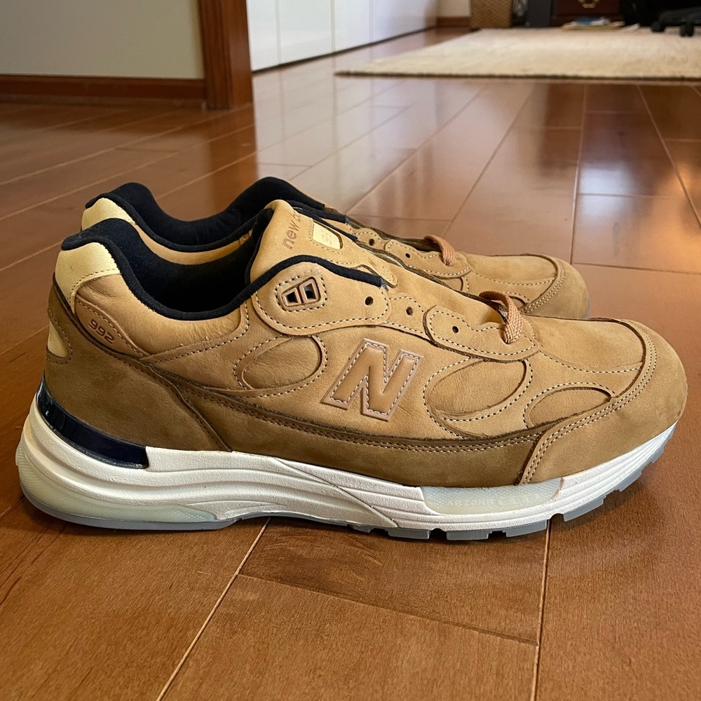 New Balance 992. Made in USA. Wheat. NEVER WORN (no box). $208 on GOAT.